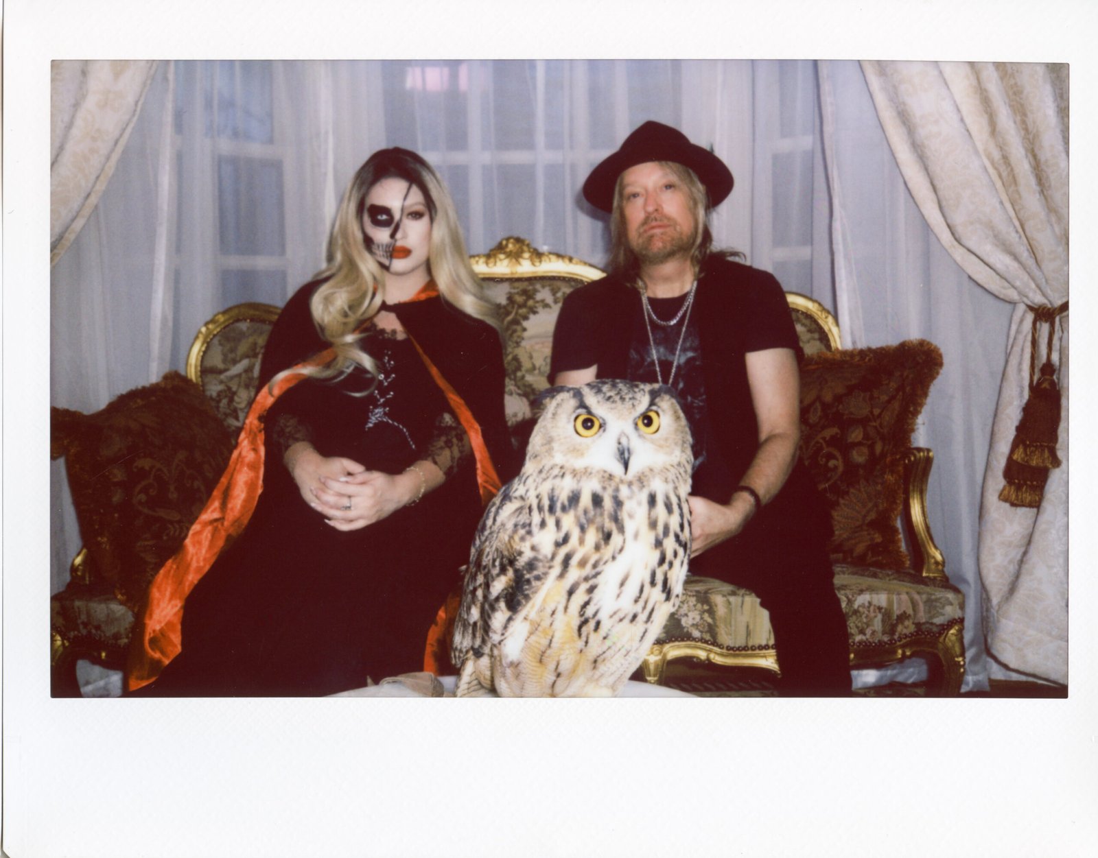 Aro Rose and Chris Wyse Cast Their Spell on The Andrew Eborn Show Aro Rose and Chris Wyse Cast Their Spell on The Andrew Eborn Show